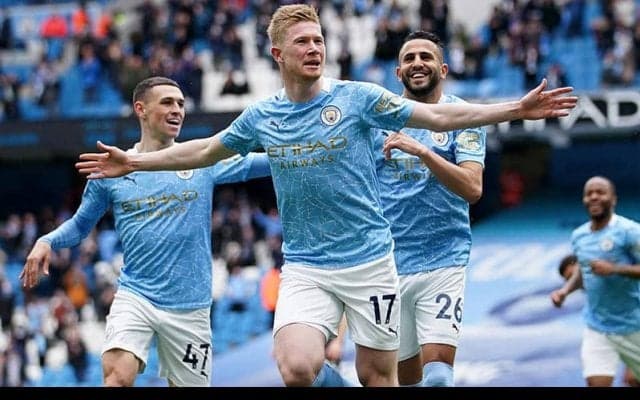 デ・ブライネが2季連続のPFA最優秀選手に！　「子供に胸張れる」と喜び露わ