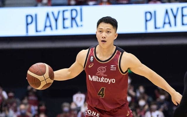 広島が青木保憲の獲得を発表「毎試合、自分のエナジーをすべてぶつけて戦います」