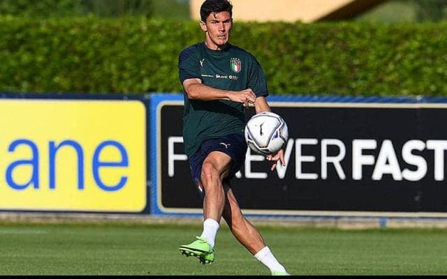 イタリア代表、内転筋負傷で離脱のセンシに代わりペッシーナを追加招集