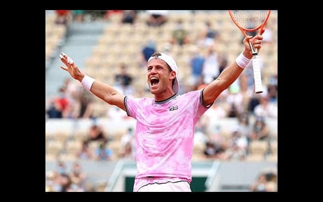 シュワルツマン 2年連続8強へ