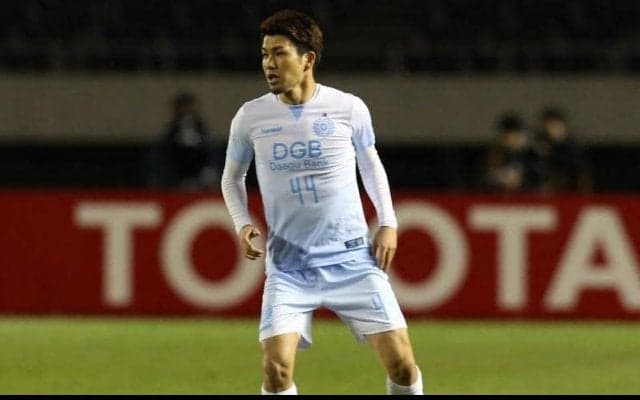 日本人MF西翼がCKのこぼれをアウトサイドでハーフボレー！今季3点目をマーク