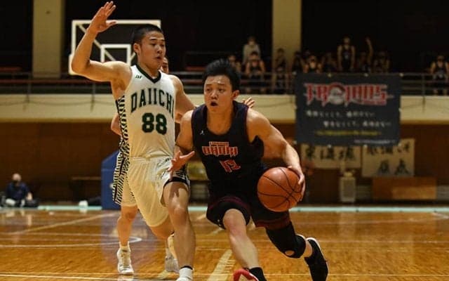 ケガから復帰の福大大濠・岩下准平…気迫あるプレーでチームを夏の全国へと導く