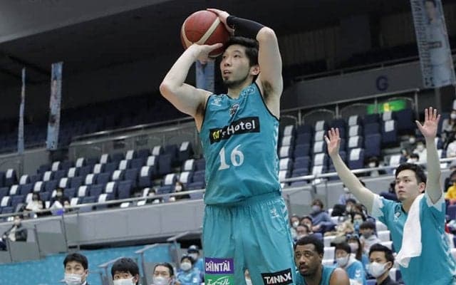 富山が松井啓十郎の獲得を発表「皆さんと素晴らしいシーズンを送れるように頑張ります」