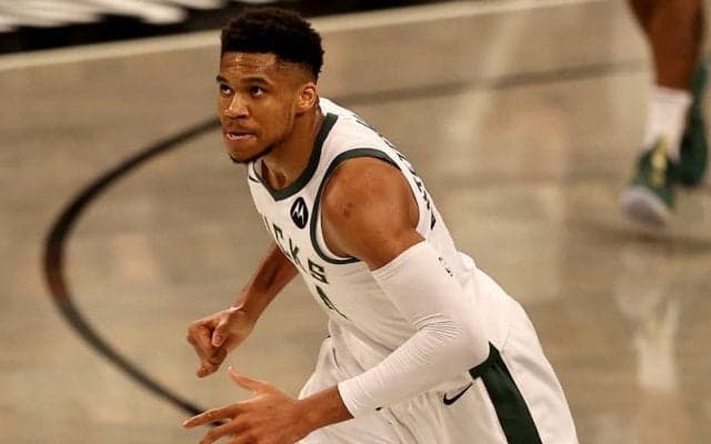 ネッツに2連敗を喫したバックスのヤニス「第3戦を取るために全ての力を出さないと」