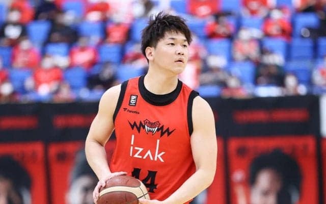 松脇圭志が三遠ネオフェニックスに移籍「若さを生かしたプレーで…」