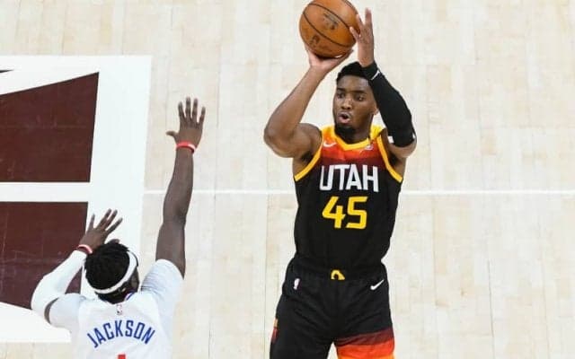 シクサーズが勝利し1勝1敗のタイに…ジャズはホームで先勝／NBAプレーオフ