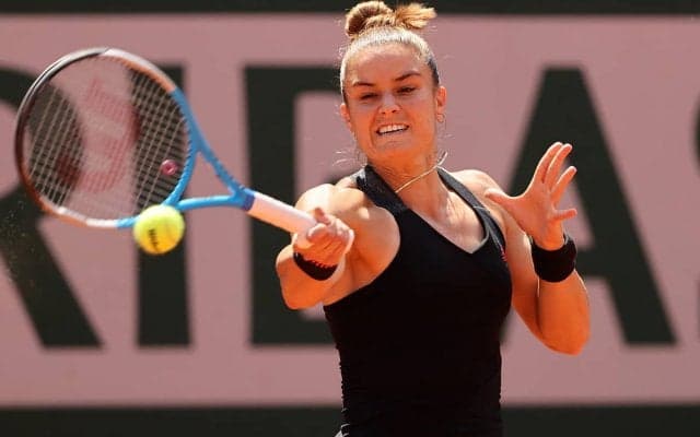 前年女王シフィオンテク敗れる。ラリーで打ち勝ったサッカリーが金星を上げて、初の準決勝進出 [全仏オープン]