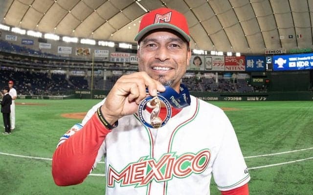 野球五輪出場のメキシコ代表監督が突然の解任　元NPB戦士が暗躍と海外メディア指摘