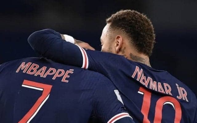 ネイマールがエムバペの移籍を阻止？契約延長条件として“相棒”の残留を希望か