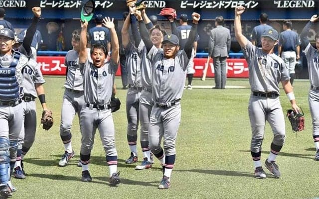 【大学野球】慶大が10年ぶり決勝進出　無安打だった4番正木が先制弾＆決勝打「汚いヒットでも…」