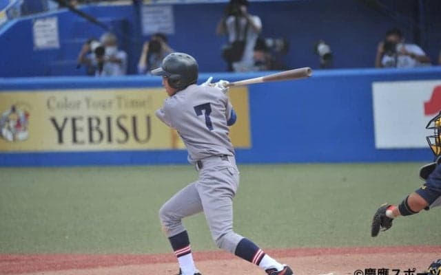 【野球】４番の一打で死闘を制し、３４年振りの頂点へ王手！　全日本大学野球選手権 準決勝　上武大戦