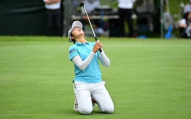 稲見萌寧、4打差逆転負けに涙声「凄く悔しい」　3日目独走も「単独首位から負けは初」