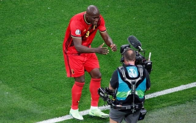 【EURO2020】ゴール後、昏倒エリクセンにメッセージ…剛、柔、そして賢「ロメル・ルカクという男」