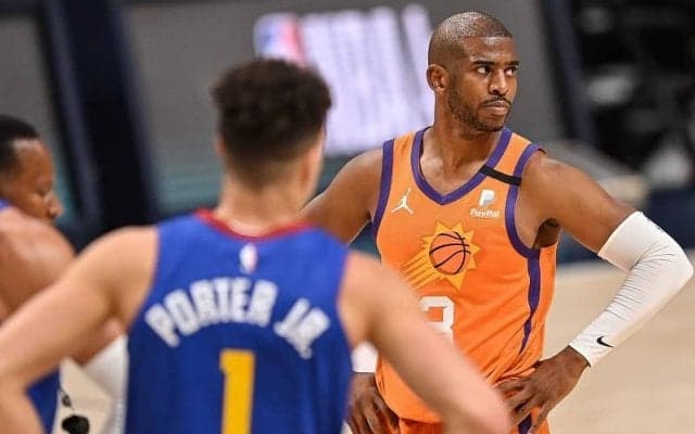 ナゲッツに3連勝と王手をかけたサンズ、ベテラン司令塔が第4Qに殊勲の働きを見せる