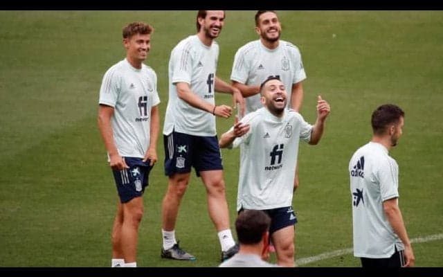 キャプテン代理ジョルディ・アルバ「グループ突破の本命はいない」