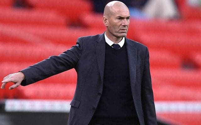 息子の試合観戦時にインタビューを受けたジダンが記者に激怒「君の仕事は恥ずべきだ」