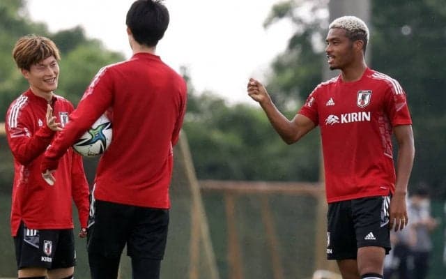 日本代表「怒涛の連戦」激論　大住良之×後藤健生(9)「A代表」(後編)「大迫勇也の次」はオナイウ阿道で確定
