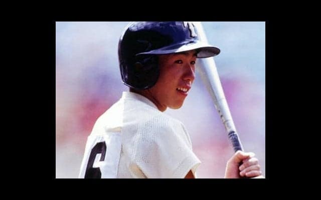 大阪桐蔭の「夏の甲子園」初勝利。控え部員の献身に主役をはじめナインが応えた