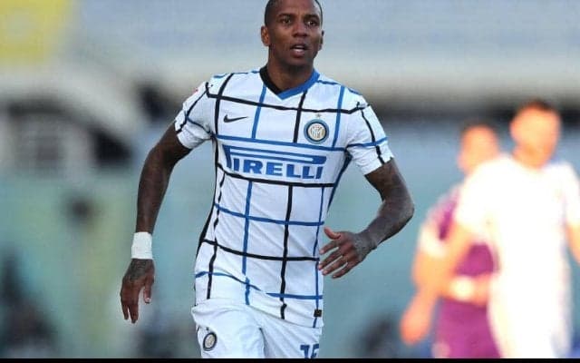 アシュリー・ヤングに古巣アストン・ビラが関心か