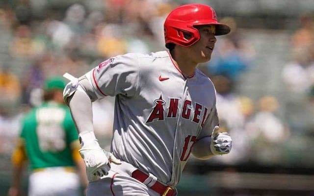 【MLB】大谷翔平、2試合連発19号＆絶妙バント安打　登板前日に2年ぶり10盗塁もエ軍3連敗