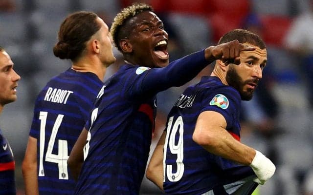 C・ロナウドとは真逆!? ポグバの行動はまさかの1260億円の増益、会見で瓶を退けたハイネケンの株価上昇