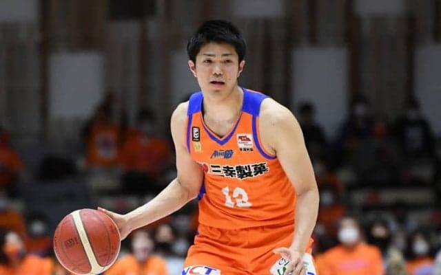 新潟が柏倉哲平を自由交渉選手リストへ公示