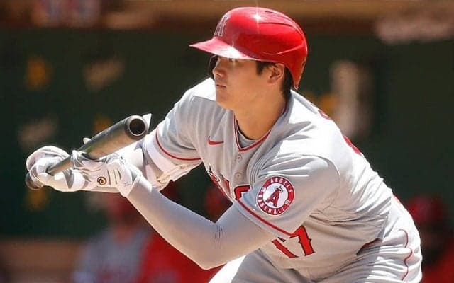 【MLB】特大弾の直後になぜセーフティバント？　大谷翔平が語った小技を選んだワケ
