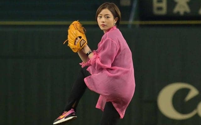 石原さとみさんと撮った「いい写真」　古田敦也氏が明かした“予想外”の出来事