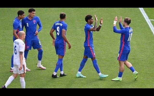 ラッシュフォードが先輩のロナウドを賞賛「記録を更新するのが当たり前のよう」