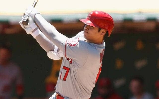 【MLB】大谷翔平の19号を3方向から　インパクトの瞬間にLAメディア「本当にビューティフル」