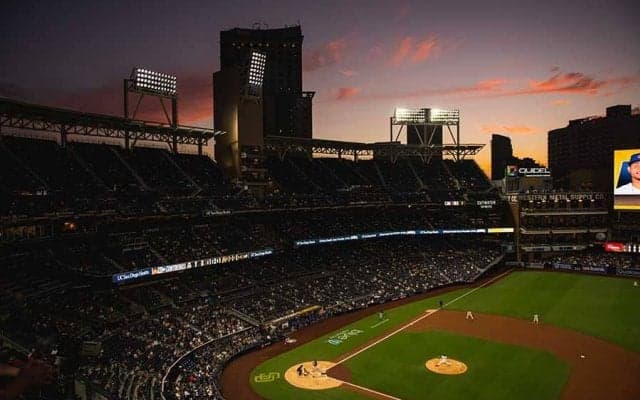 【MLB】ダルビッシュ所属パドレス、本拠地の観客制限を解除　指揮官「声援がエネルギー」