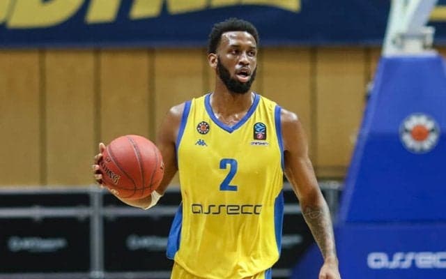 横浜がロシアで活躍したアメリカ人スコアラーを獲得「内外ともに高確率のシュートが魅力」