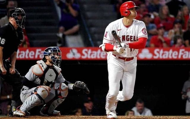 【MLB】「瞬きしてたら見逃すぞ！」　大谷翔平の“超速”弾丸ライナー20号に米メディア驚愕