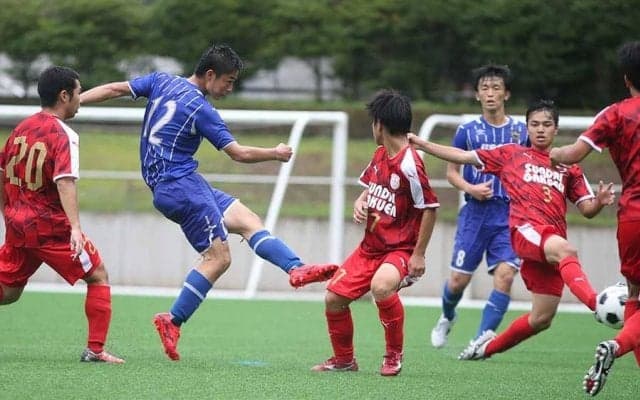 実践学園が4年ぶりインハイ出場、MF入江友規が「父の教え」で鍛えた左足で決勝点