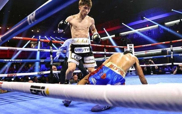 井上尚弥、衝撃3回TKOに海外記者から賛辞続々「冷酷なほど効率的」「凶悪なボディー」