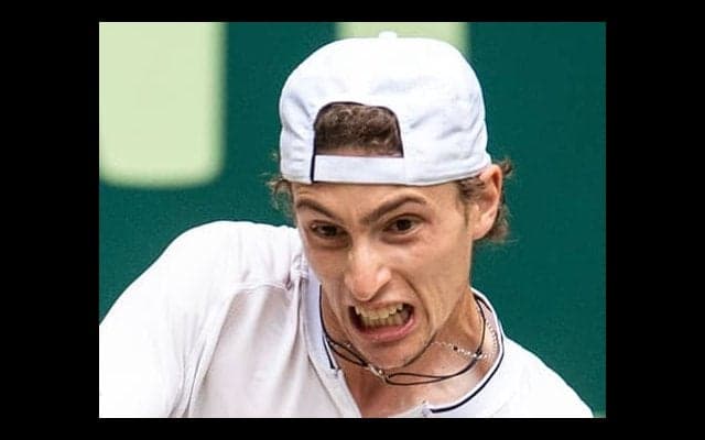  アンベール ルブレフ下し優勝 