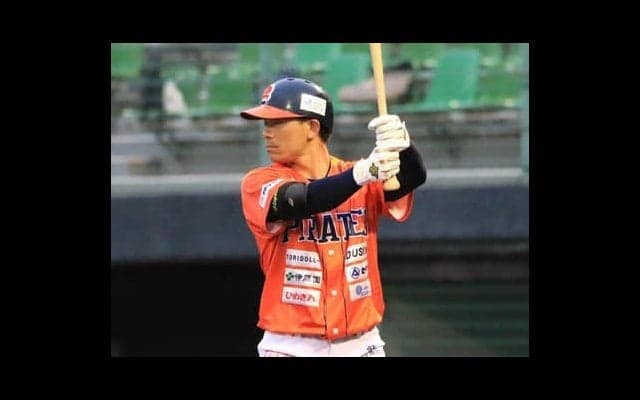 元阪神ドラ１・伊藤隼太が語る今季の覚悟。「自分の野球に決着をつける。シーズンが終わった時にどういう景色が見えているか」