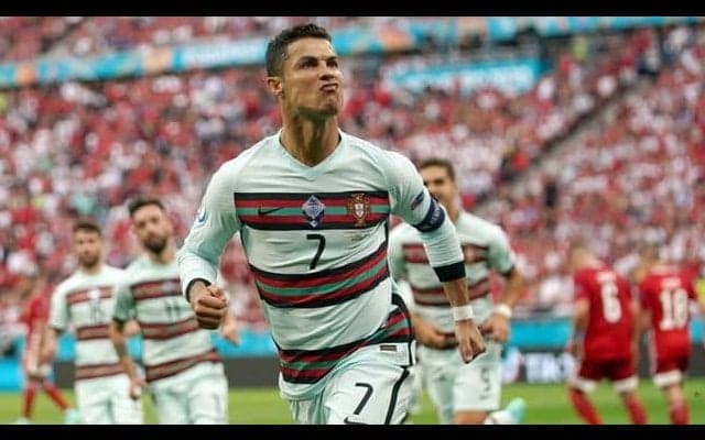 グリーズマン 対戦する「36歳のロナウド」をリスペクト「並大抵のことではない」