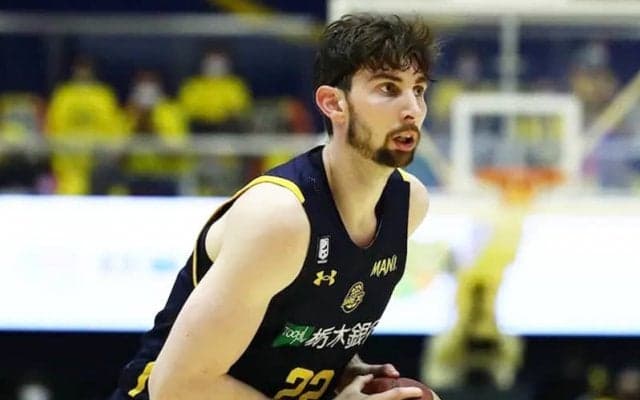 ライアン・ロシターがA東京に移籍「エネルギー溢れるプレーで勝利に貢献したい」