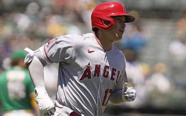 大谷翔平、一塁へ向かう途中にさりげなくゴミ拾い　米感動「すべての子供の模範だ」【6戦6発＋1勝の衝撃】