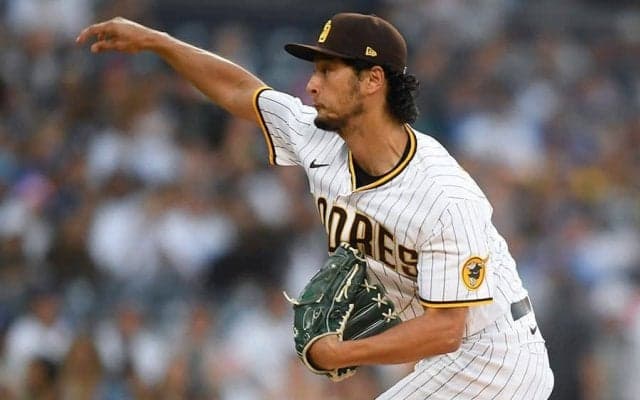 ダルビッシュ、古巣相手に5連続Kの快投で2回無失点　MLB史上最速1500奪三振なるか