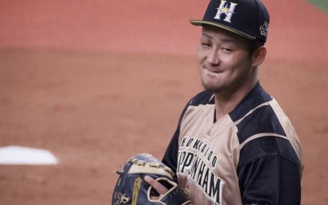 鎌ケ谷にまで出没！　不振な日本ハム・中田を気にかけるあの『スーパーアイドル』とは