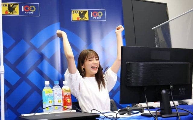 元日本代表FWと人気No.1お天気キャスターがサッカーe日本代表と競演!(1)貴島明日香さん「ゲームという切り口からサッカーの楽しさを感じた」