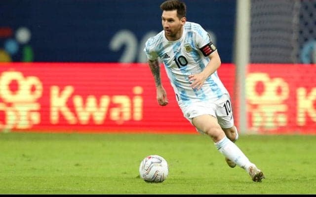 バルセロナ、メッシとラポルタ会長が契約延長で口頭合意か