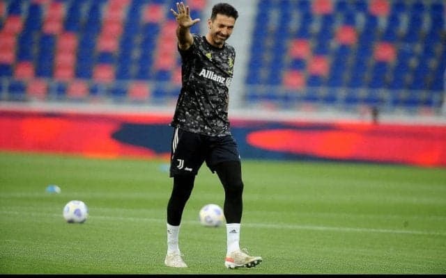 パルマ復帰のブッフォン、CL出場クラブからオファーを断っていた「主人公になりたい」