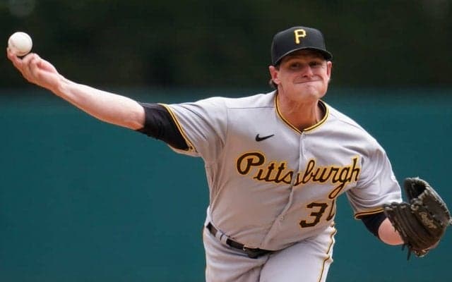 【MLB】ベース1個分変化する“魔球”が「尋常じゃない」　無双投球に「リーグで一番エグい」