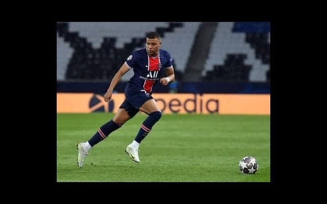 エムバペが相手の逆を取りつづけられるカラクリ。元日本代表が解析