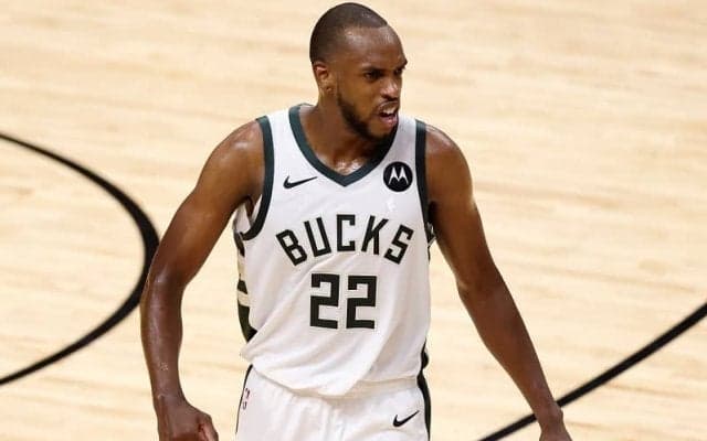 「ようやくショットが入り始めた」ミドルトンがゲームハイの38得点でバックスが2勝目