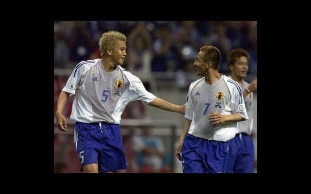 中田英寿、稲本潤一ら達成者はわずか５人。歴史的偉業への挑戦権を得た２人の五輪世代