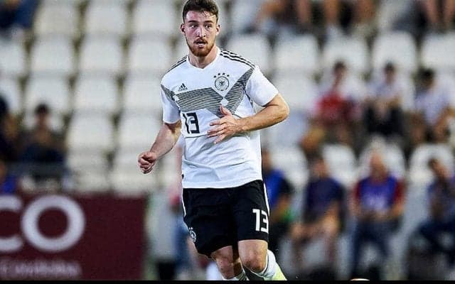 ケルン、U-21欧州選手権優勝メンバーのMFエズジャンと2023年まで契約延長